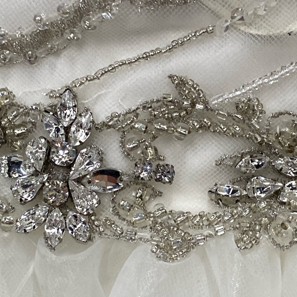 Stunning White and Silver Wedding Dress - Picture 4 of 5